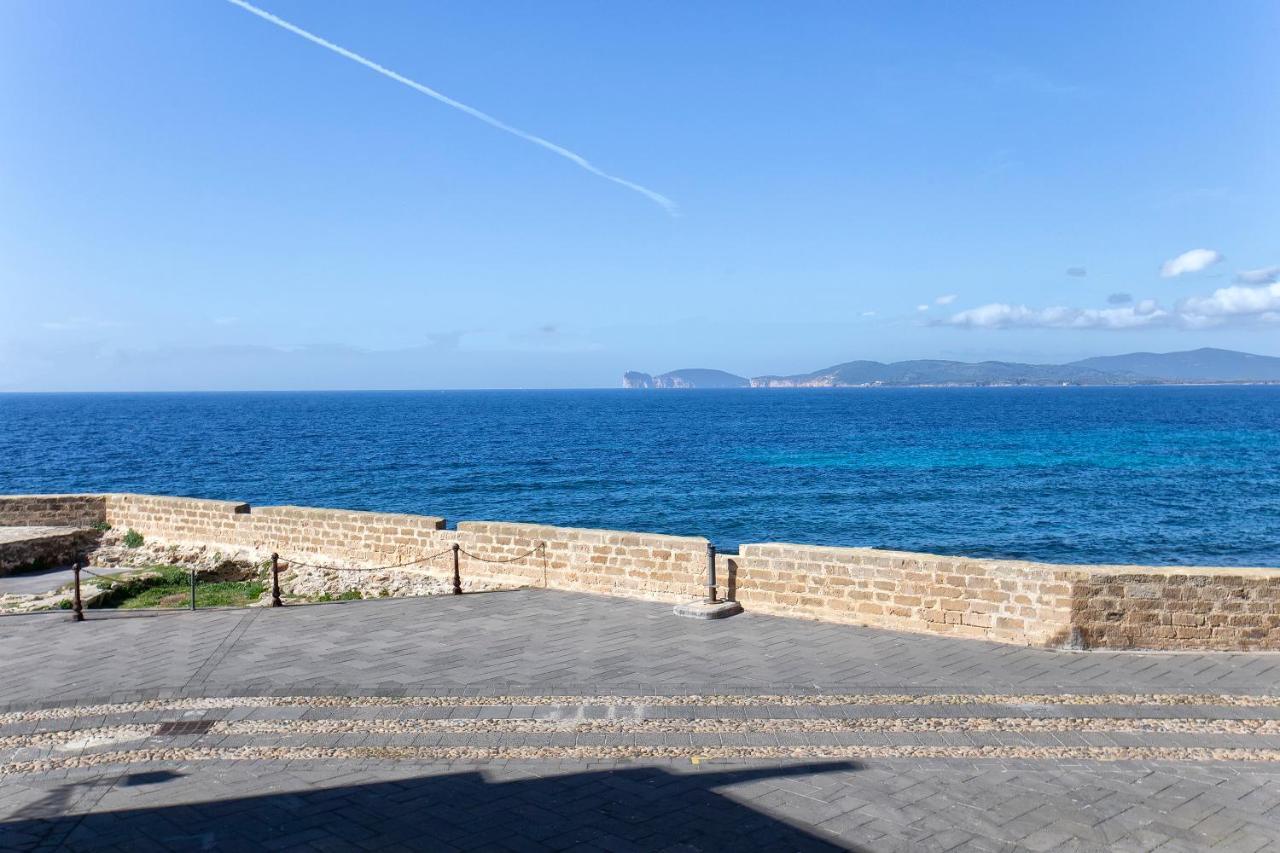 Апартаменти Sardinia Re - Cavour Loft Sea View Альгеро Екстер'єр фото